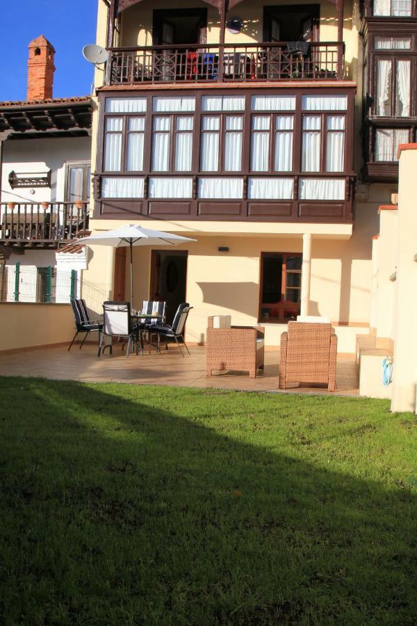 Casa Santiago Apartment Comillas Luaran gambar